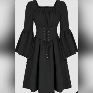 Women Gothic Witch Medieval Wedding Dresses Victorian Dress Renaissance Costume.